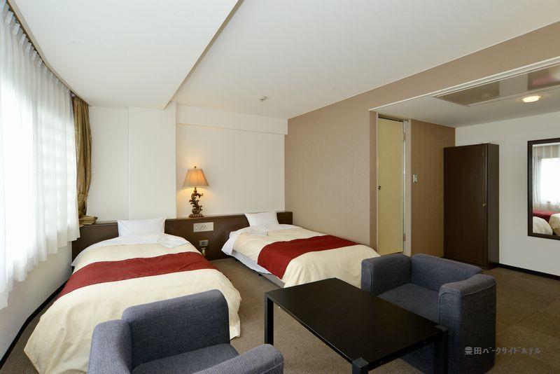 Toyota Park Side Hotel Toyoake Екстериор снимка